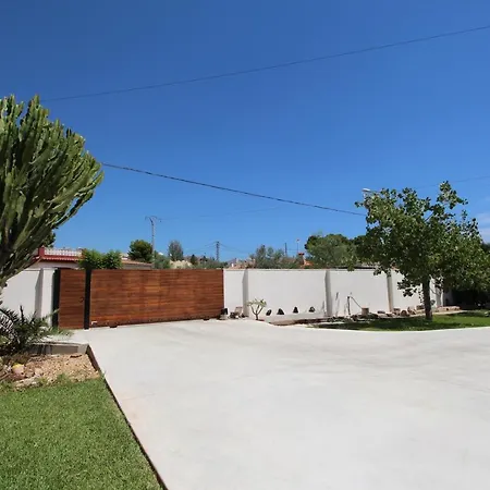 וילה Villa Verde בוסוט